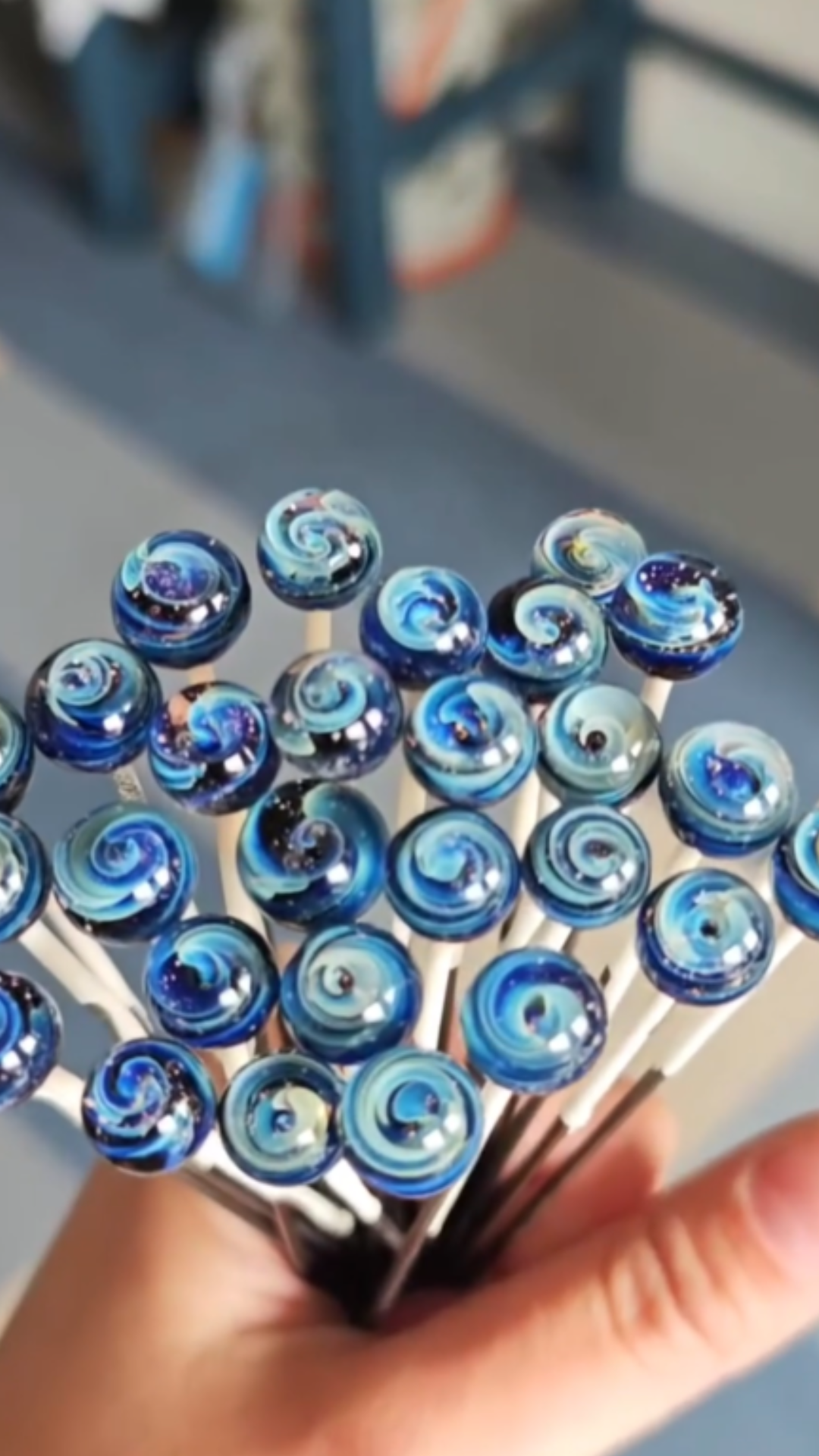 Glass art techniques that showcase skilled craftsmanship