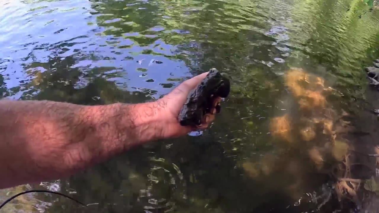 Metal detectorist finds multiple Civil War bullets and uncovers the ...