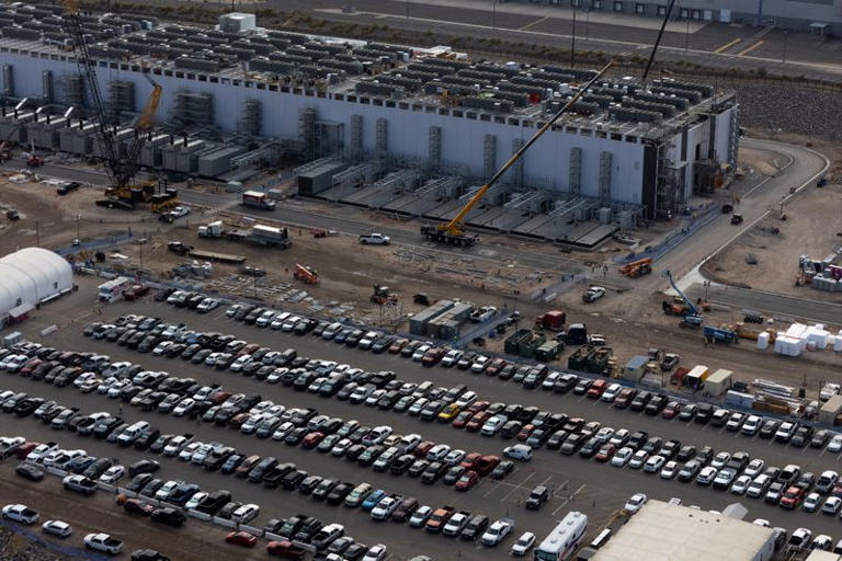 Los sindicatos y políticos de Nevada se encuentran atrapados entre la creación y la destrucción de empleos relacionados con la IA.