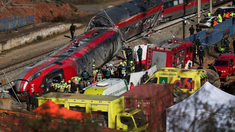 Los estremecedores testimonios de los pasajeros que sobrevivieron al choque de trenes en España