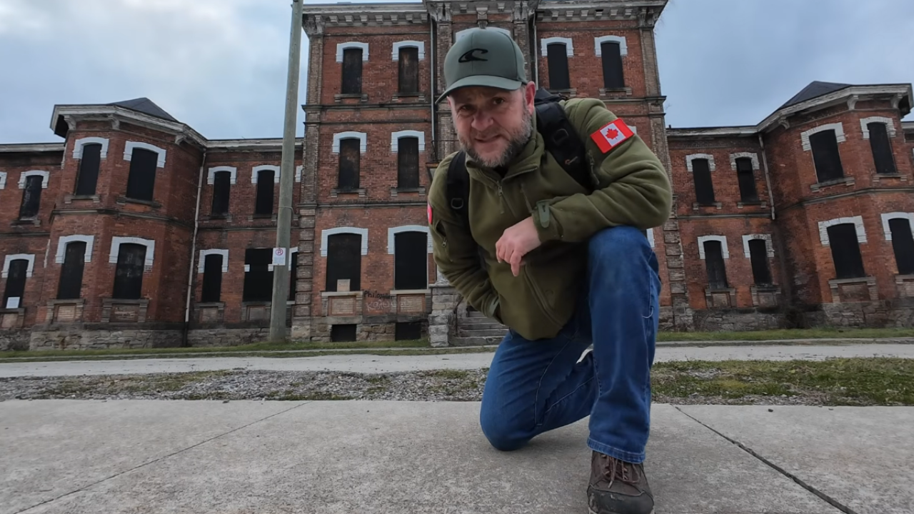Exploring an abandoned asylum and its history