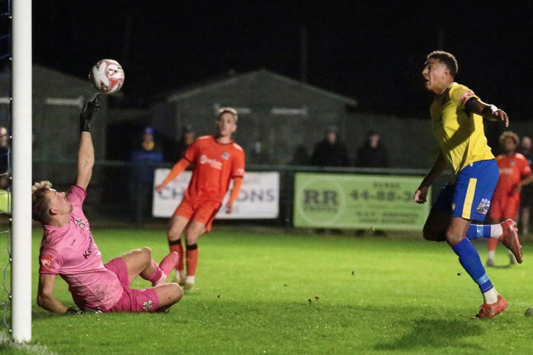 Free-scoring Doughboys batter Boldmere to stay 10 points clear at the top