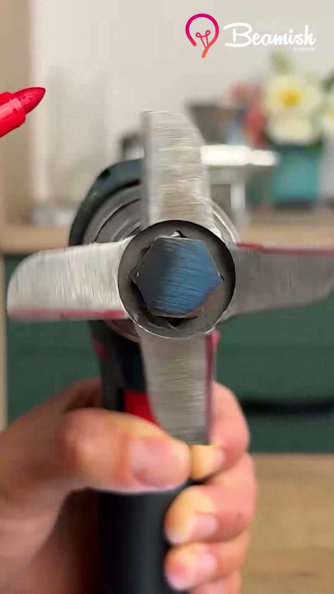 Restoring damaged workshop tools with simple materials and smart ...