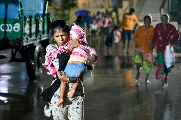 Three killed by storm in southern India