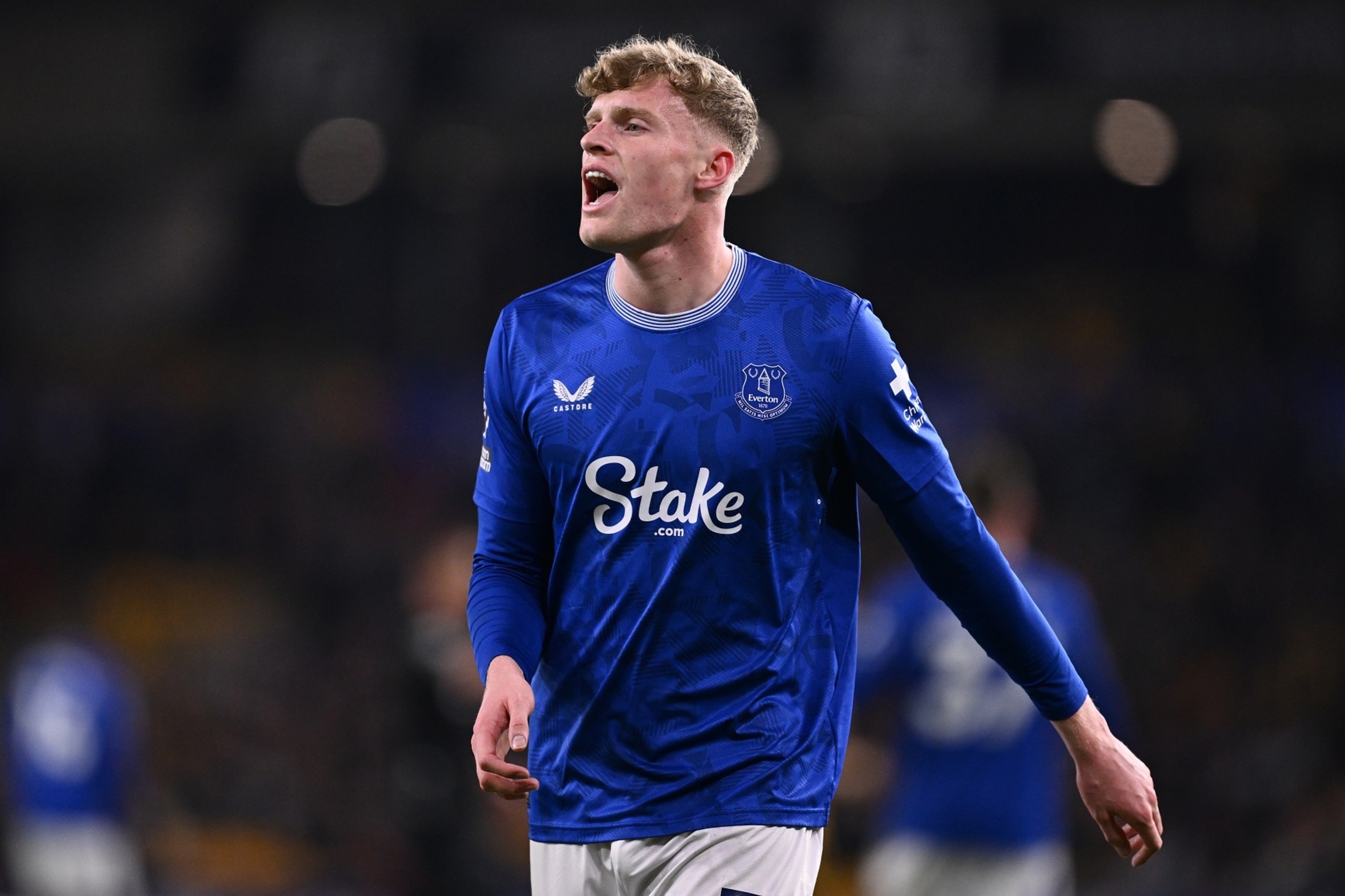 Chelsea remain interested in 'excellent' Premier League centre-back