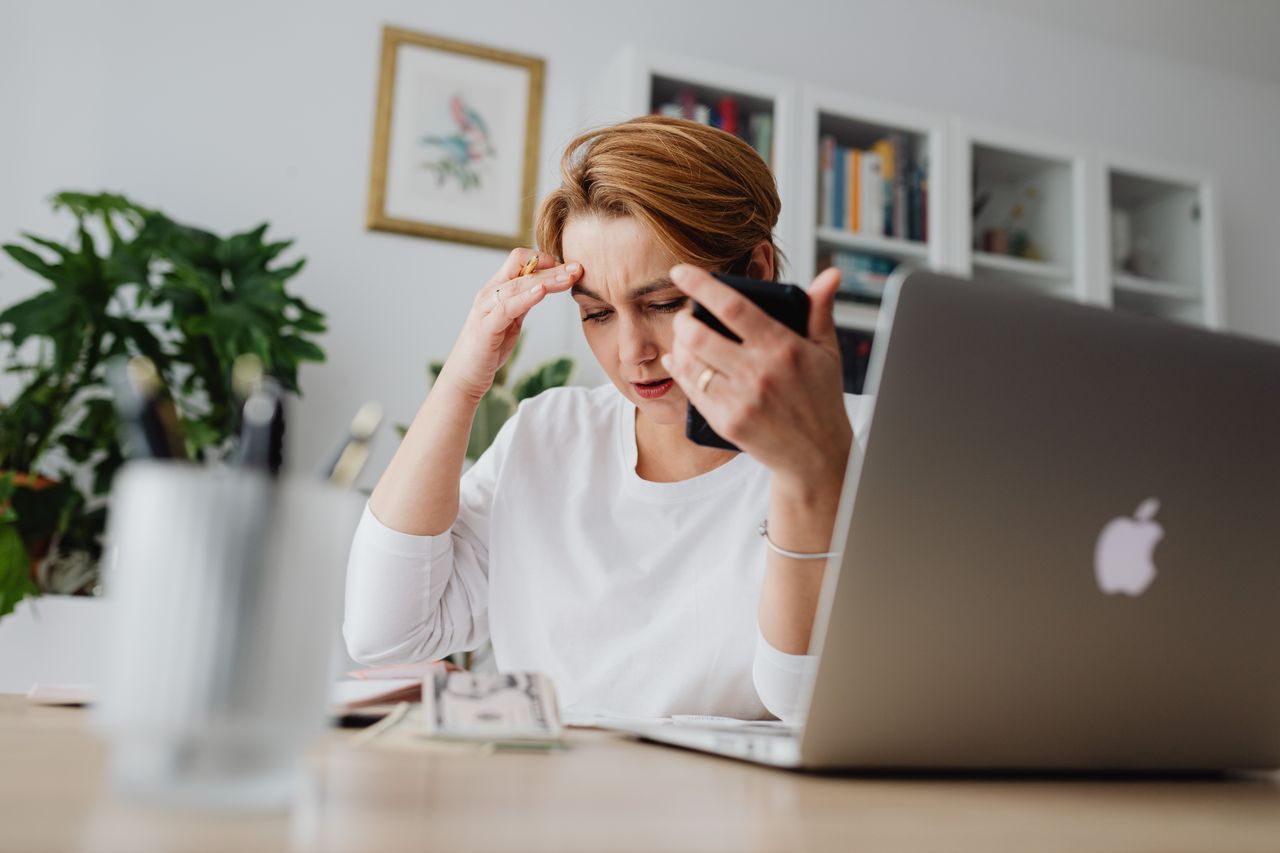 28% of Canadian workers have no emergency savings at all