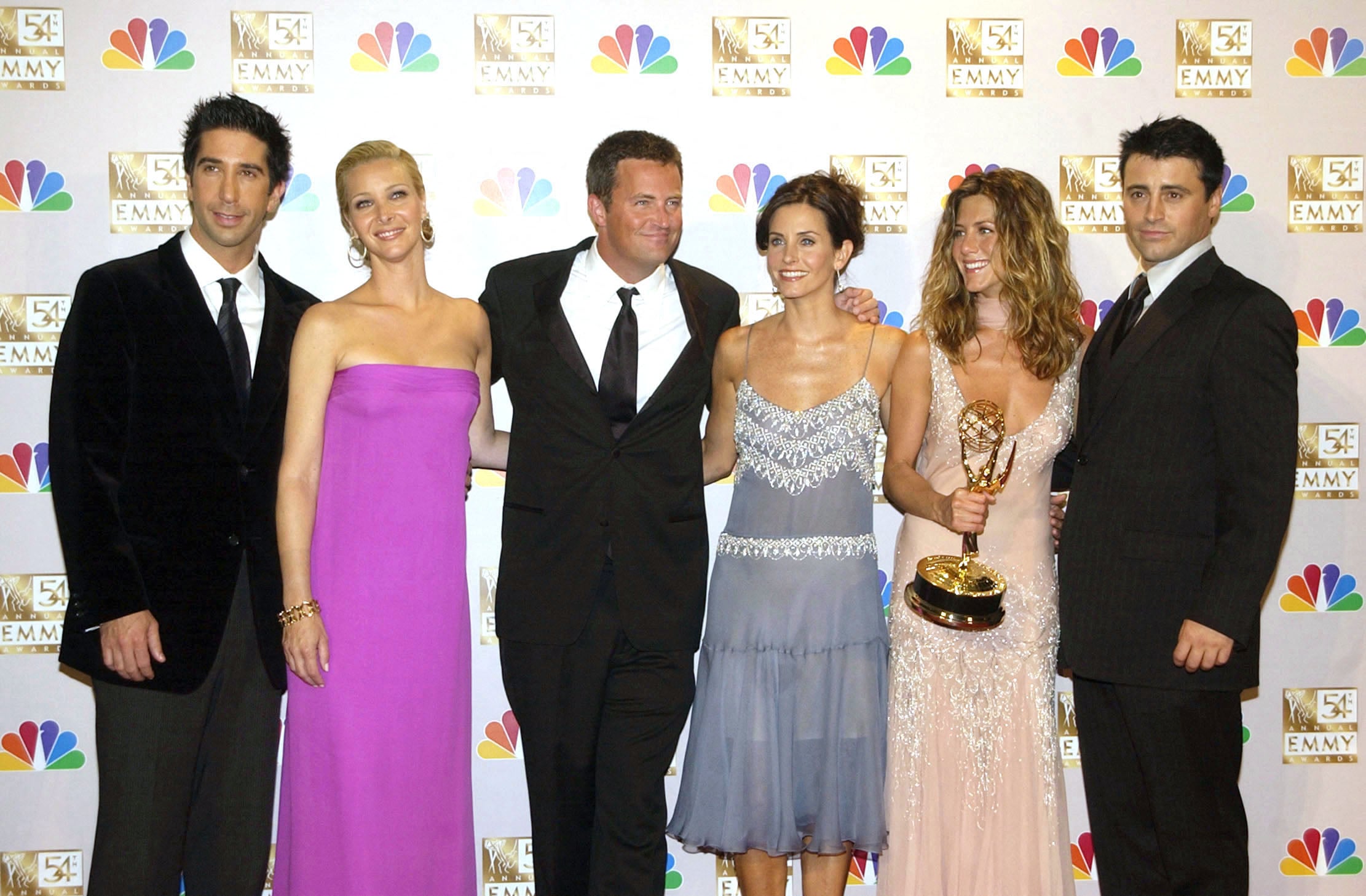 Matthew Perry’s ‘Friends’ co-stars make a decision Netflix didn’t expect