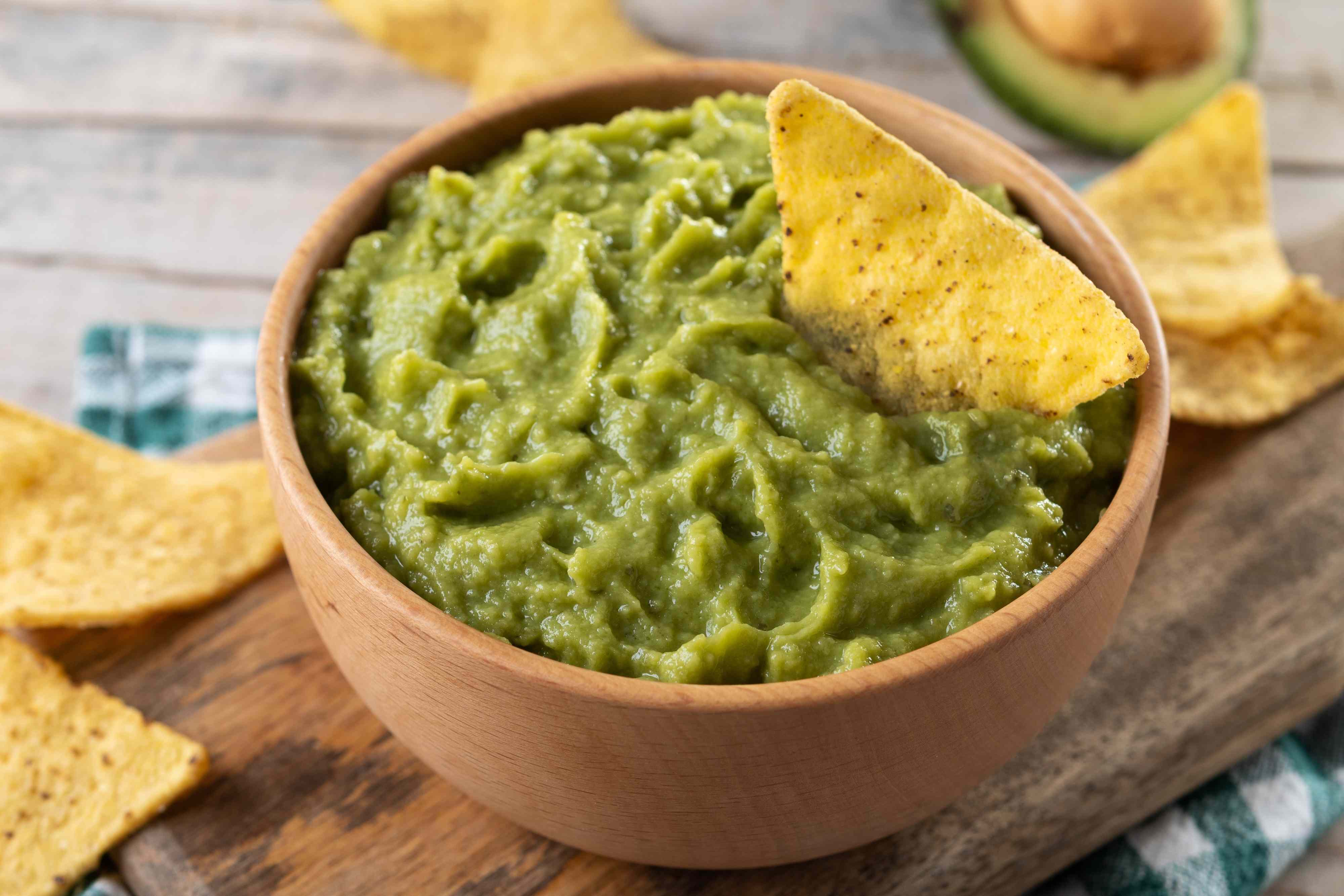 A dietitian shares 4 snacking tips for steadier blood sugar