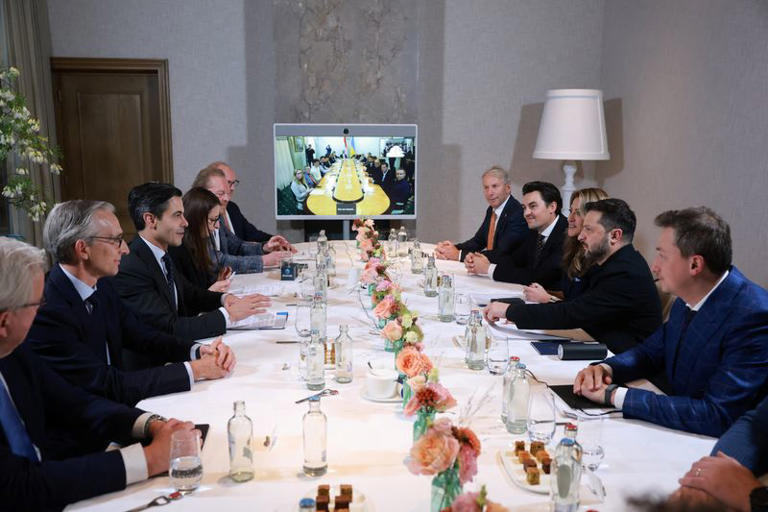 Dutch pledge €500 million in military support to Ukraine