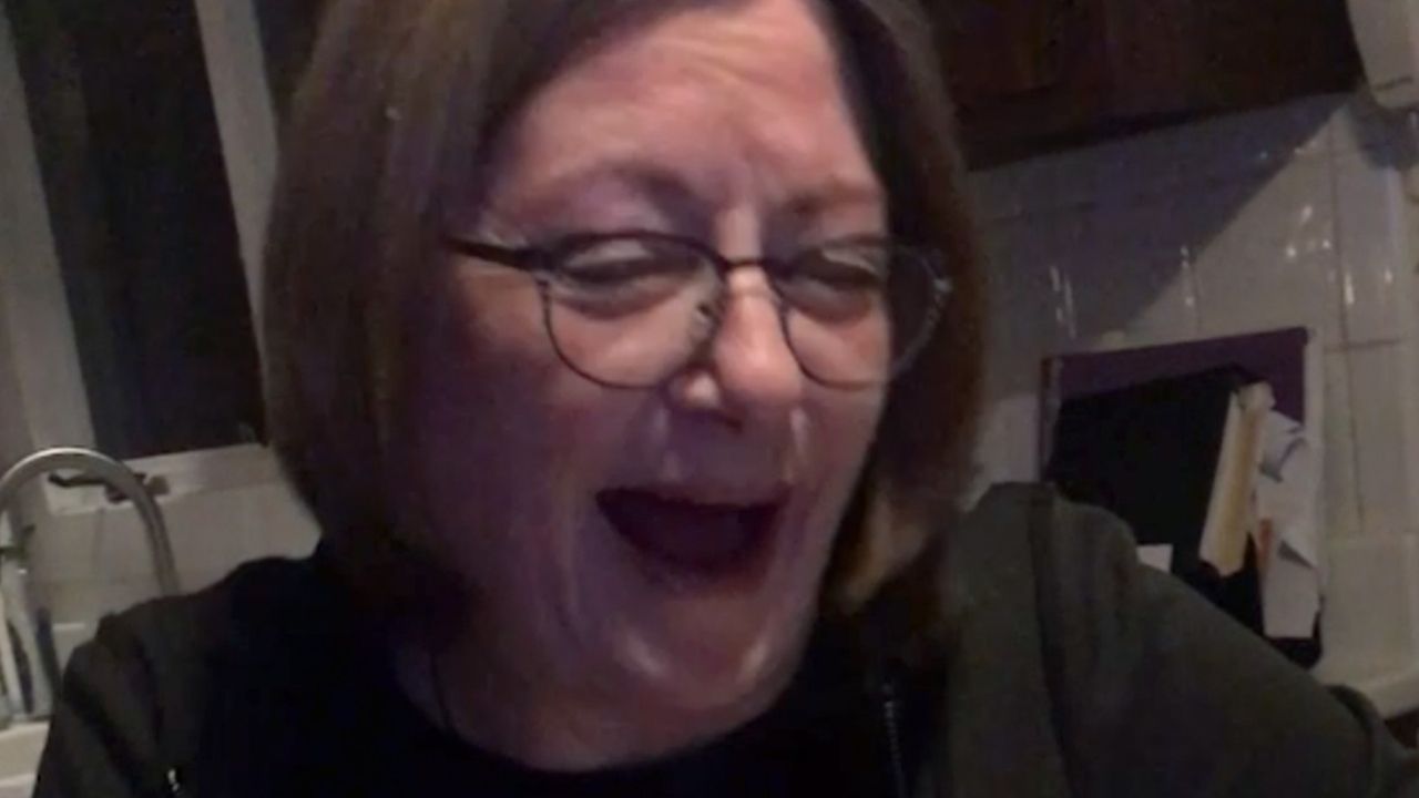 Scratch off pregnancy prize stuns grandparents | Happily