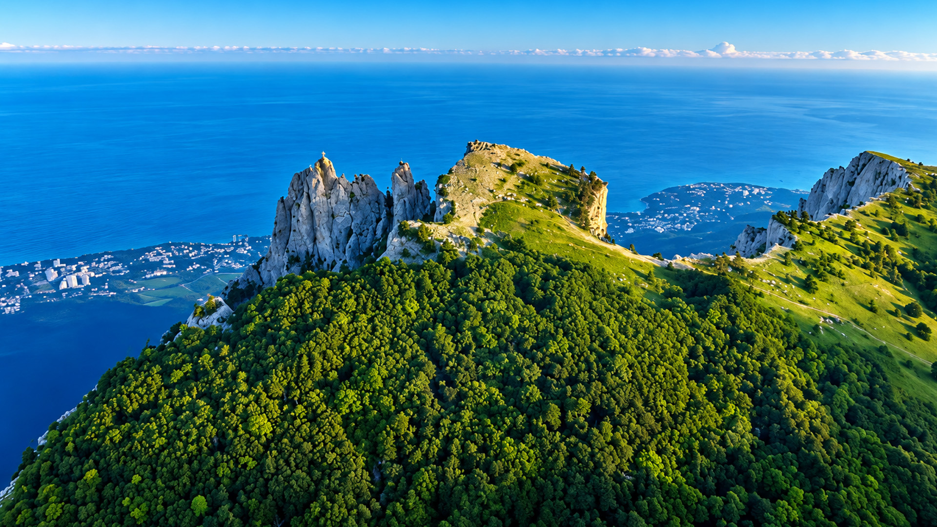 This Crimean mountain has an unusually sharp summit
