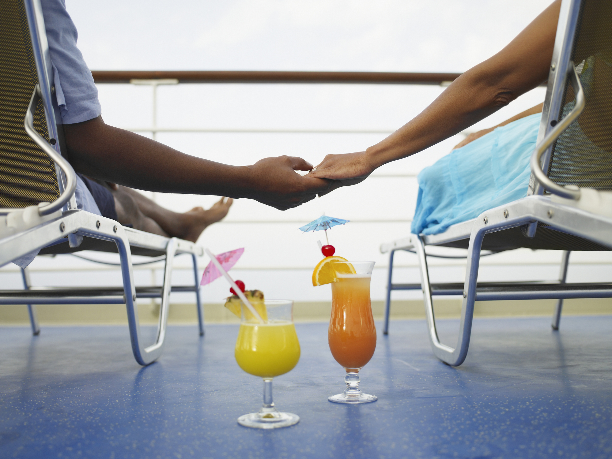 Better cruise stock buy: Carnival or a 50/50 split of Royal Caribbean and Norwegian Cruise Line?