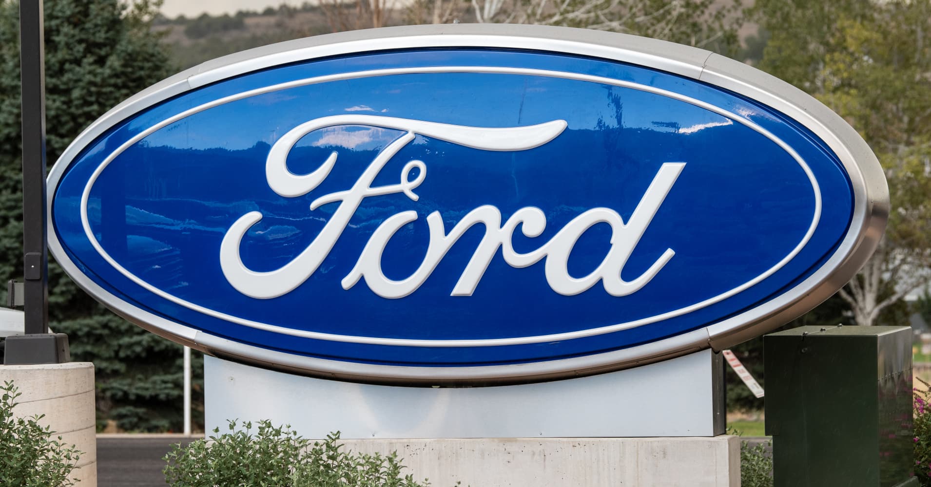 Ford reports mixed third-quarter results, says 2027 earnings will be in line with this year
