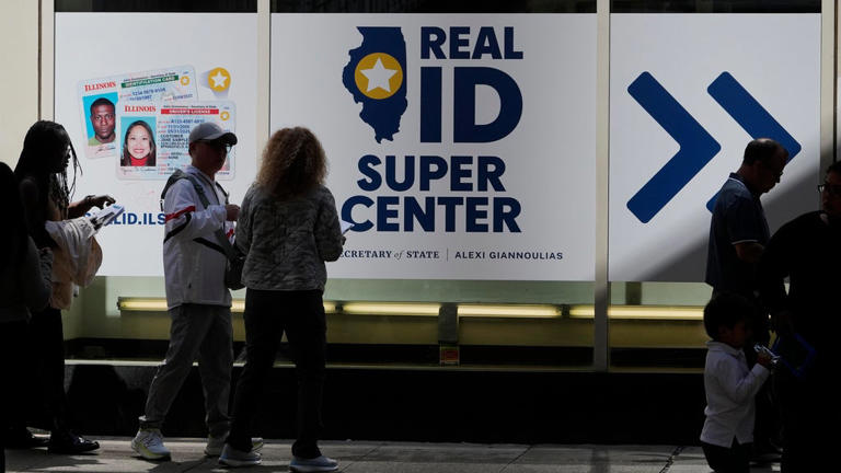 Chicago REAL ID supercenter in the Loop to close at end of December