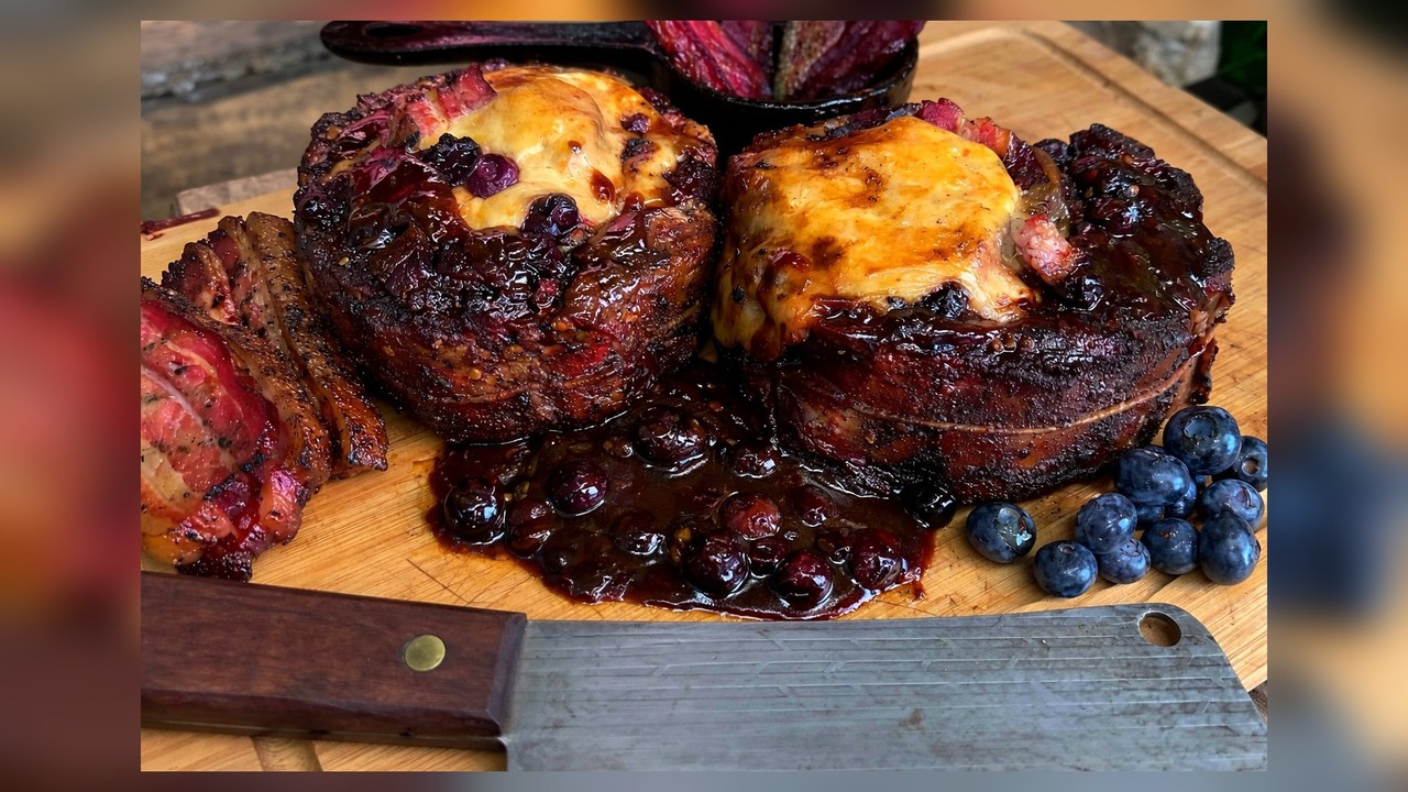 Pitmaster Handzee grills beer can St Louis split ribs