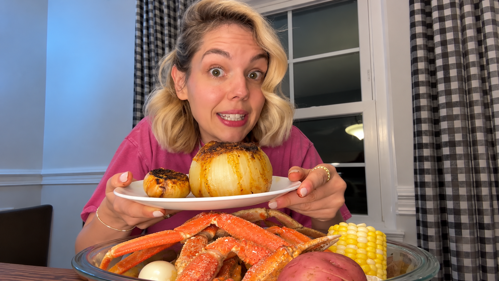 Crab and onion boil