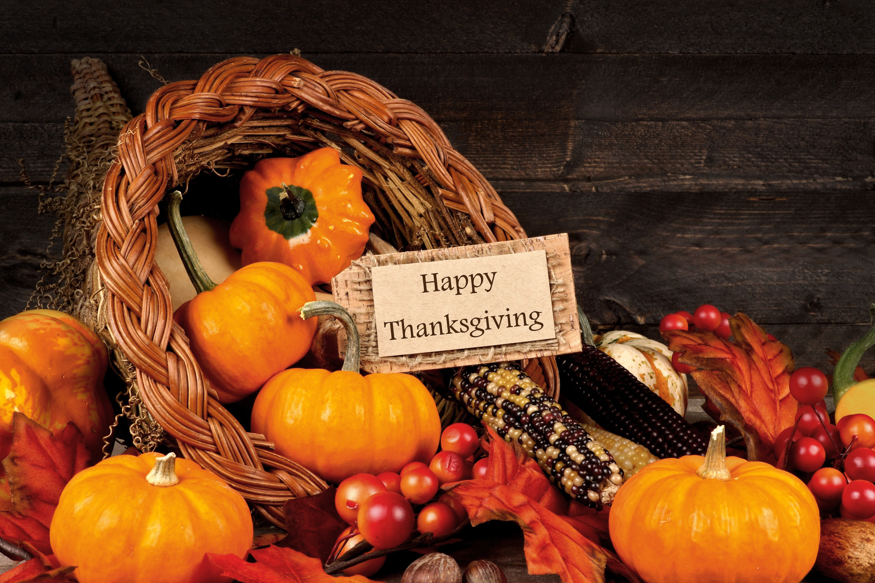 Time to start thinking about Thanksgiving decor with natural ...