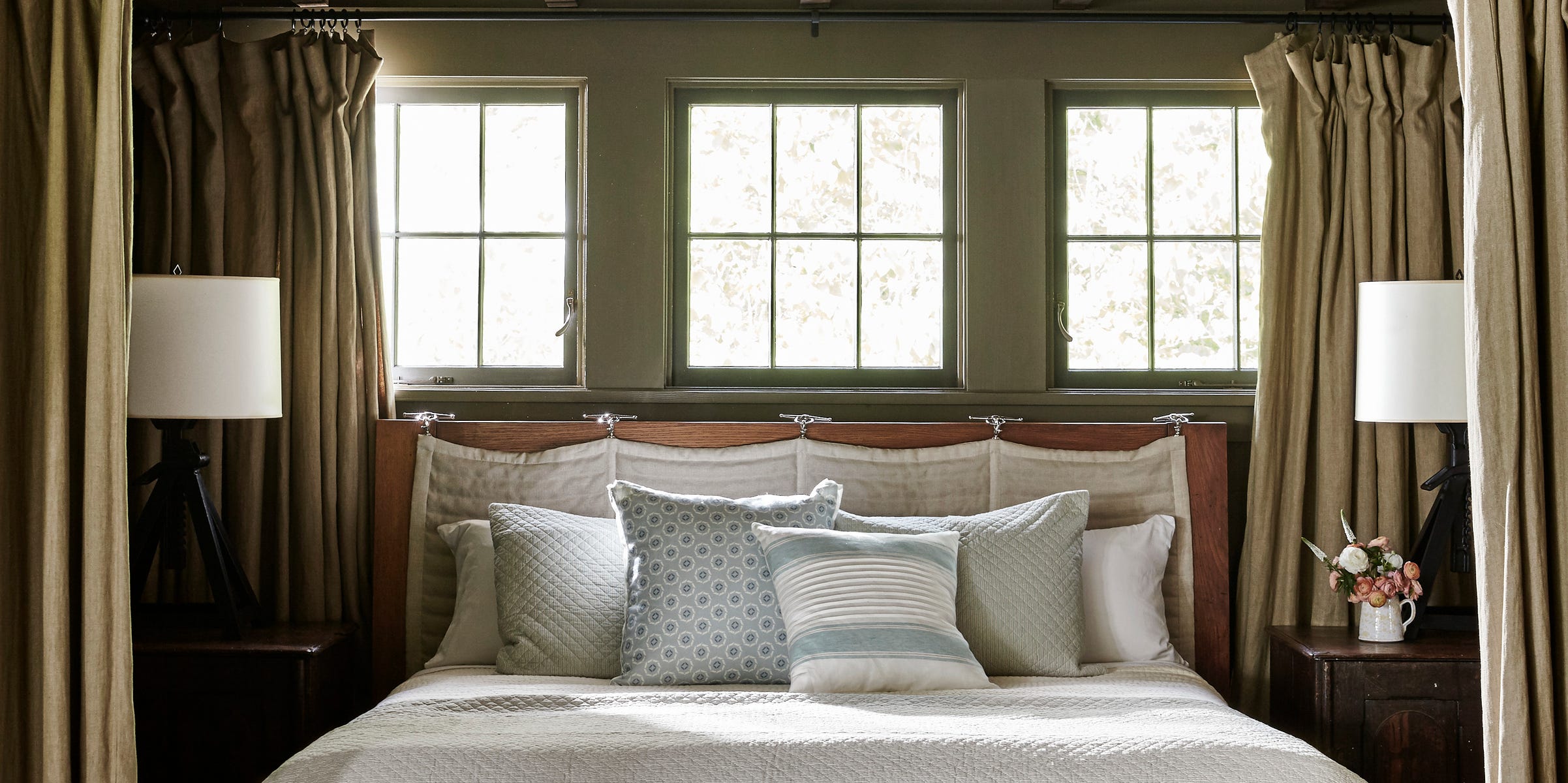 3 paint tricks that make a small room feel bigger, according to designers