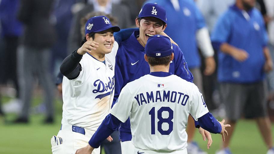 Dodgers expected to sign 18-year-old Japanese phenom pitcher: report