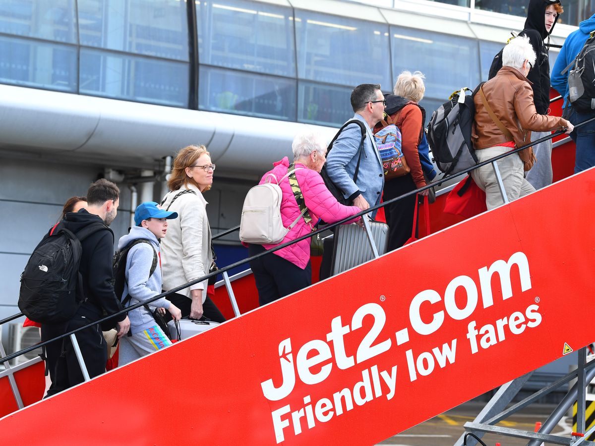 Inside Jet2's new VIP airplane that's based at Liverpool John Lennon ...