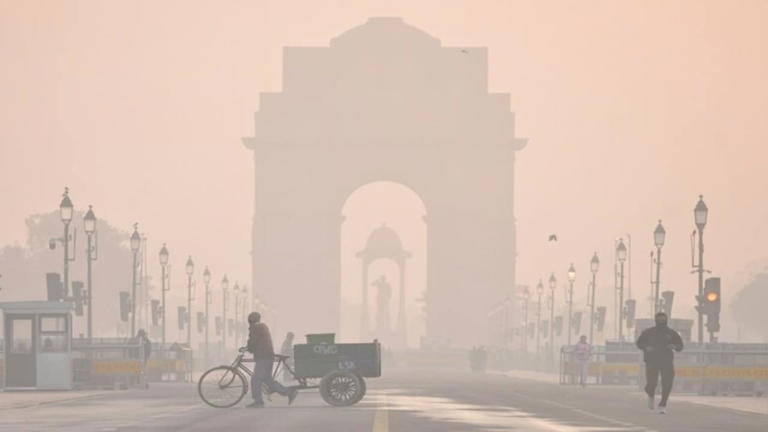 Air pollution alert: Delhi's AQI in unhealthy range as Mumbai sees ...