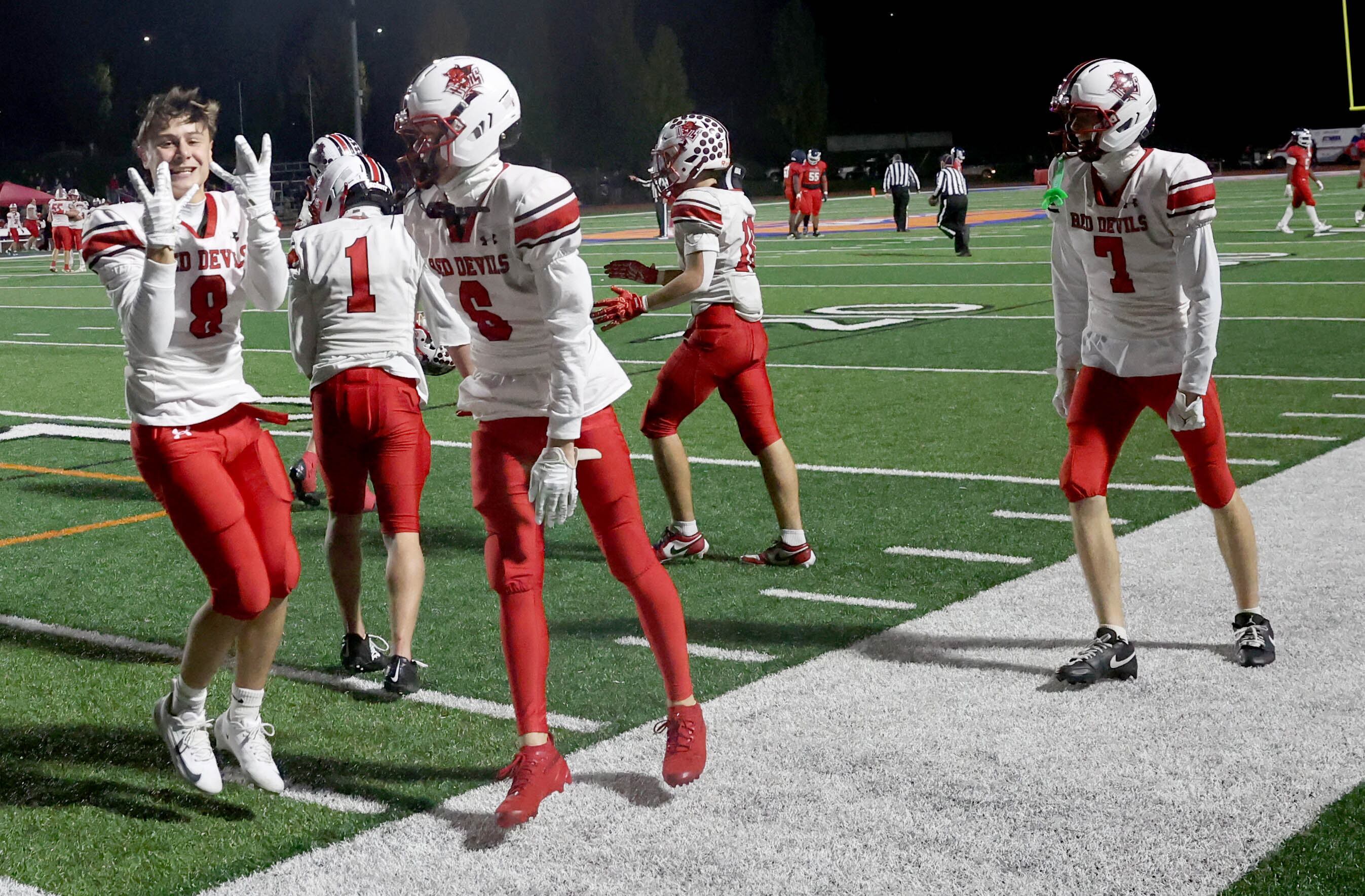 Section III football playoff preview: Favorites, contenders, players to ...