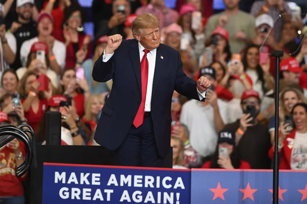 Trump can't resist roasting his affordability pitch with $5,000 burger joke