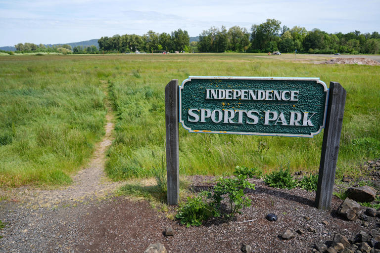 Cash-strapped Oregon town to sell off a park amid ongoing budget issues