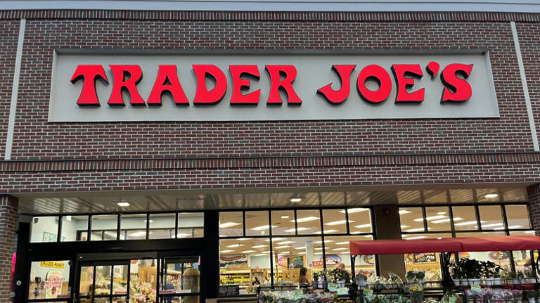 Make Trader Joe's viral lobster pasta with just 5 ingredients