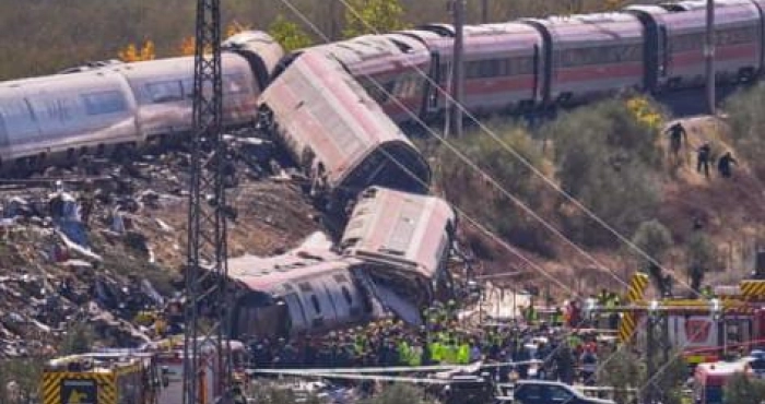 Espagne : au moins 64 morts dans une collision entre deux trains