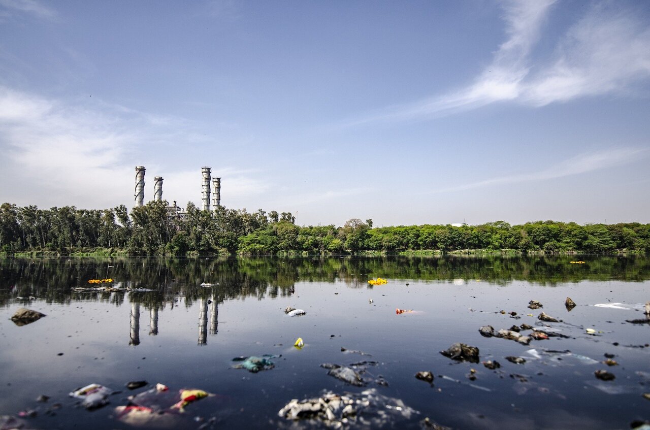 Living near water-pollution sources associated with rare brain disorder