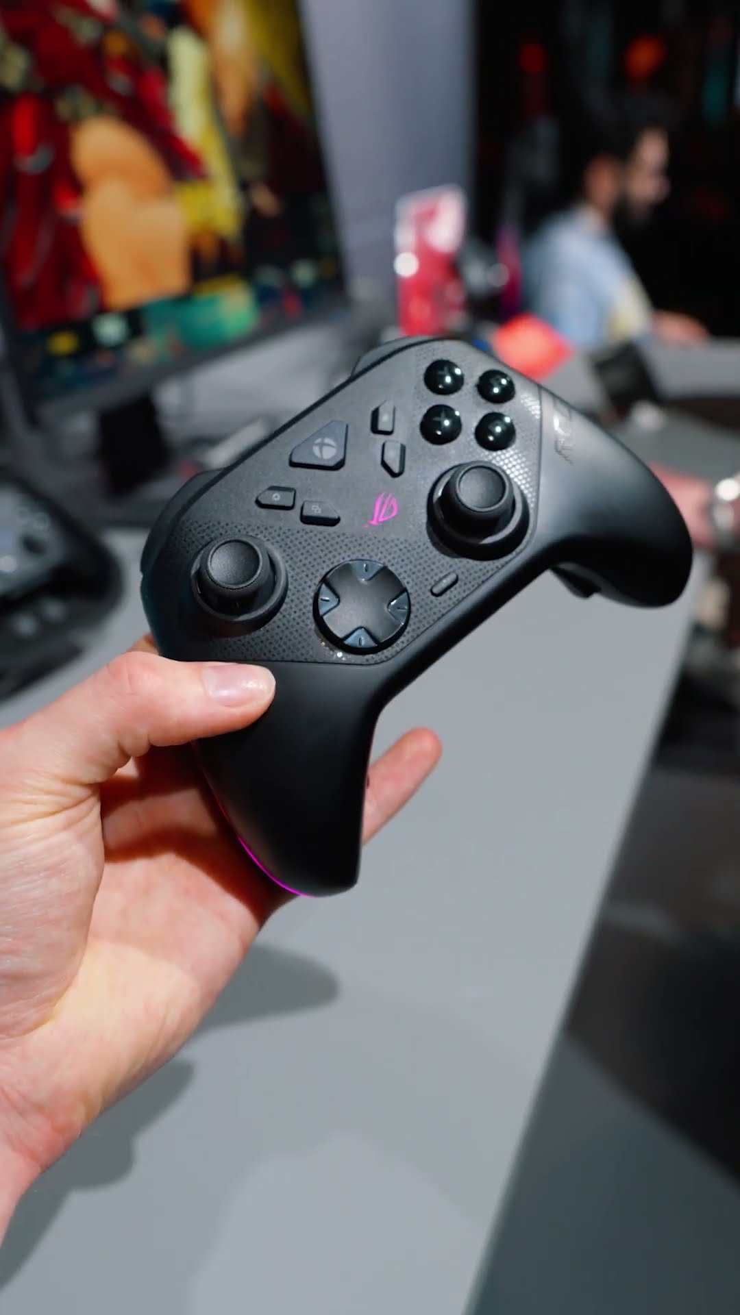 The new Xbox controller is fast!