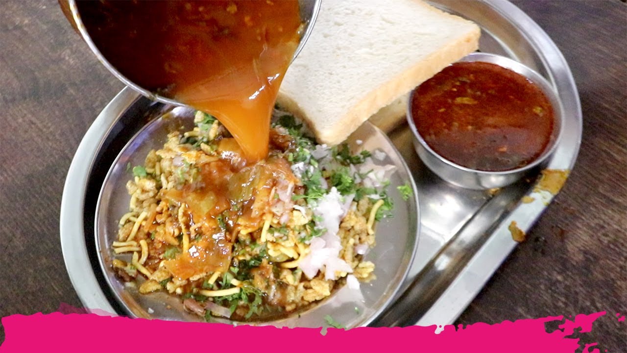 Exploring spicy Indian breakfast foods in Pune!