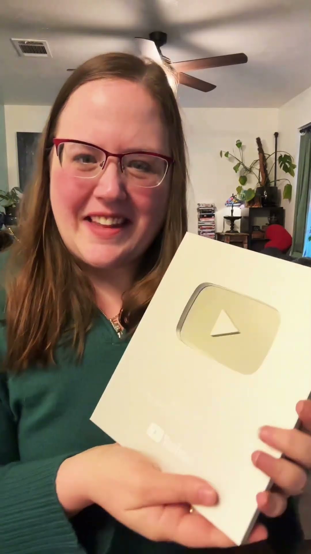 Unboxing my 100k YouTube silver play button