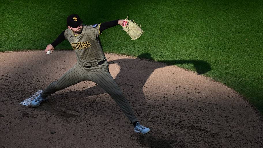 Padres free agent pitcher projected to sign 3-year, $54 million contract