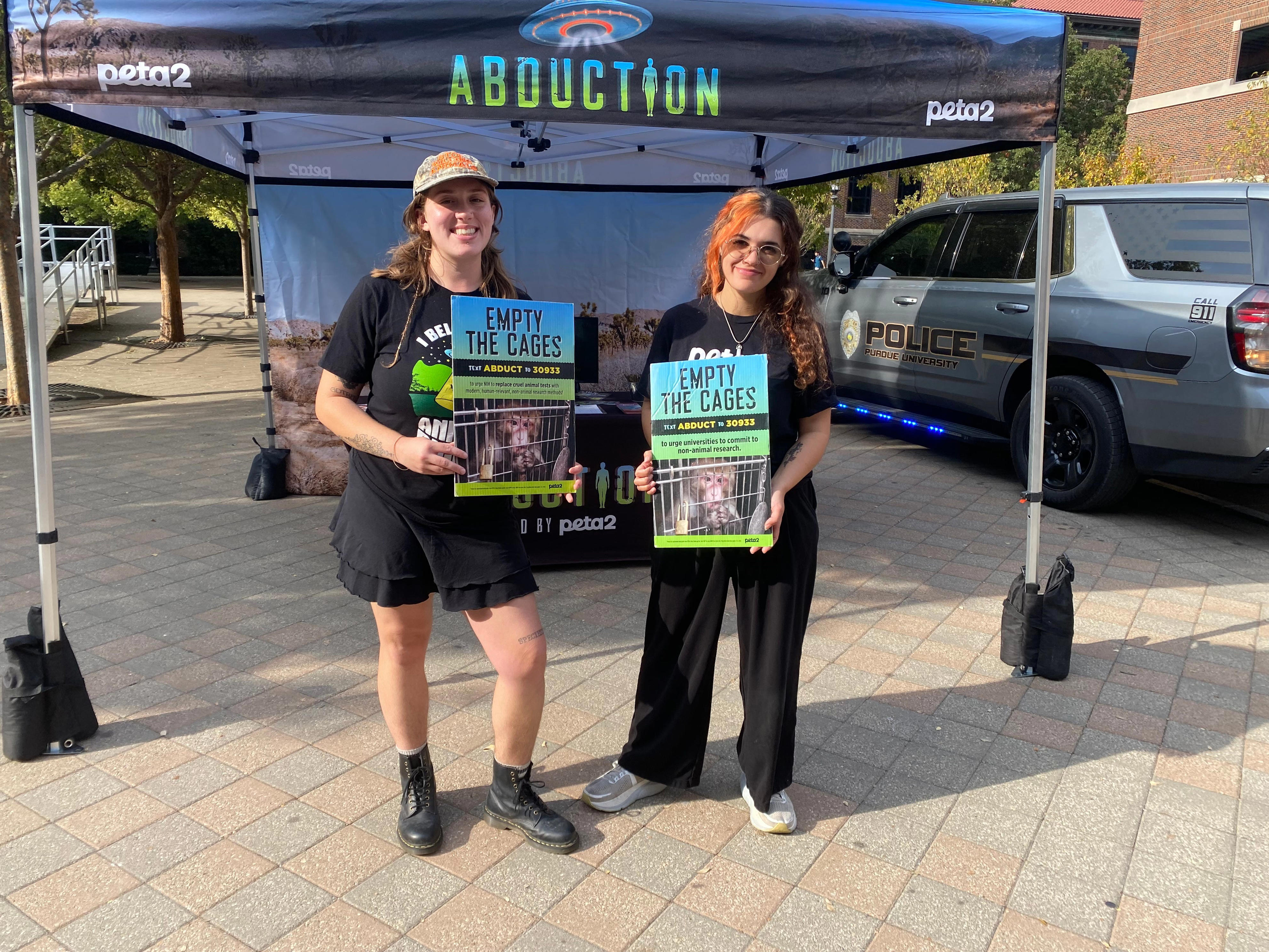PETA youth group invites aliens to experiment on Purdue students