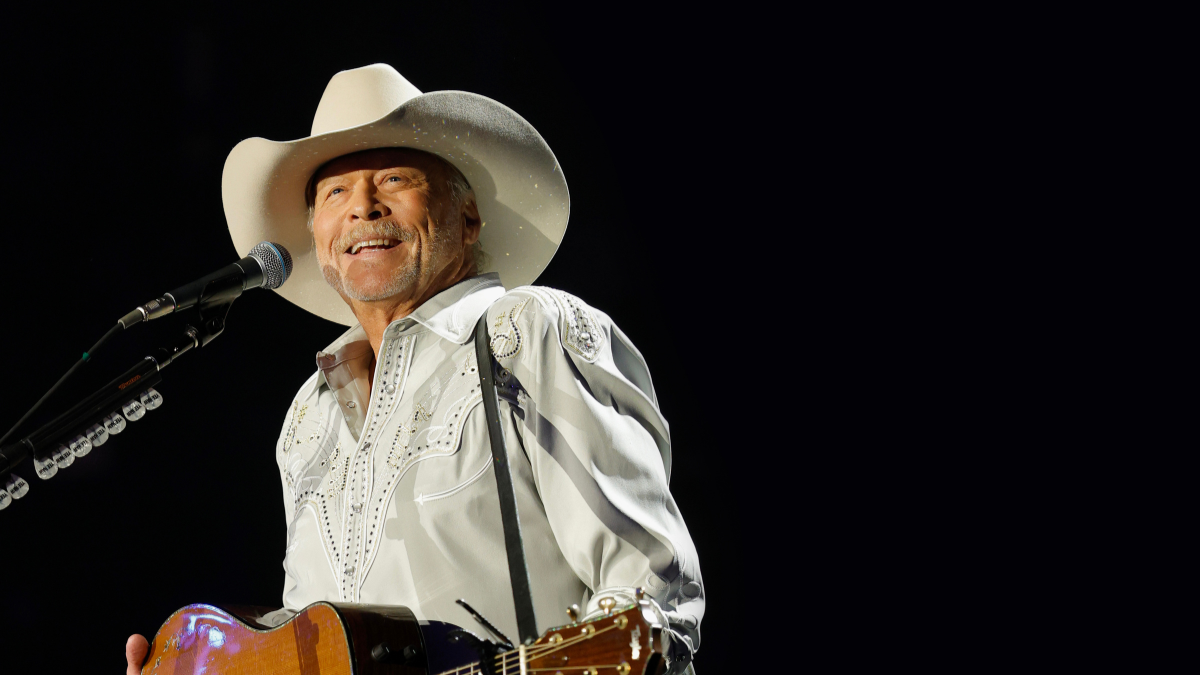 When to watch Alan Jackson's emotional final concert