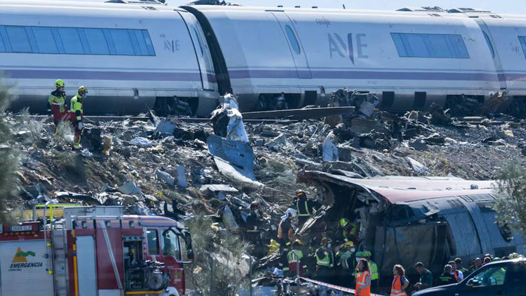 Importante actor estuvo en el choque de trenes de España y reveló que vio "el horror"