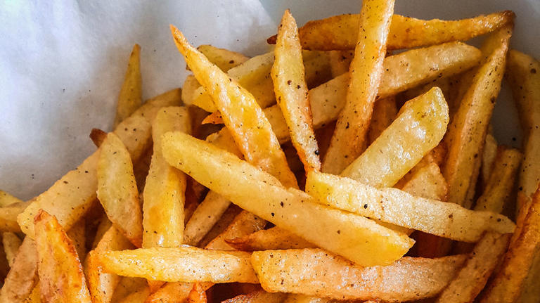 This is the safest way to store leftover French fries