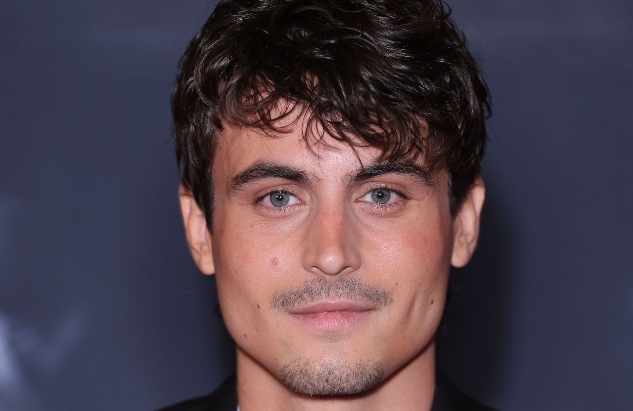 Qui est Julien de Saint Jean, un jeune acteur prometteur
