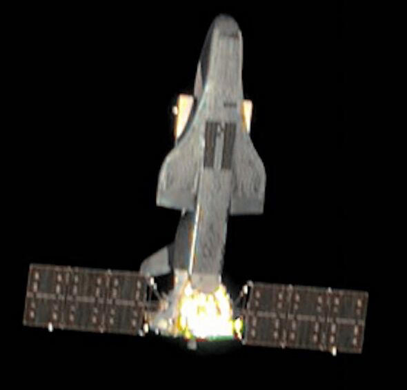 New photo give clearest look yet at China's ultra-secret Shenlong space ...