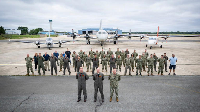 East Coast's last active-duty P-3 leaves Pax River