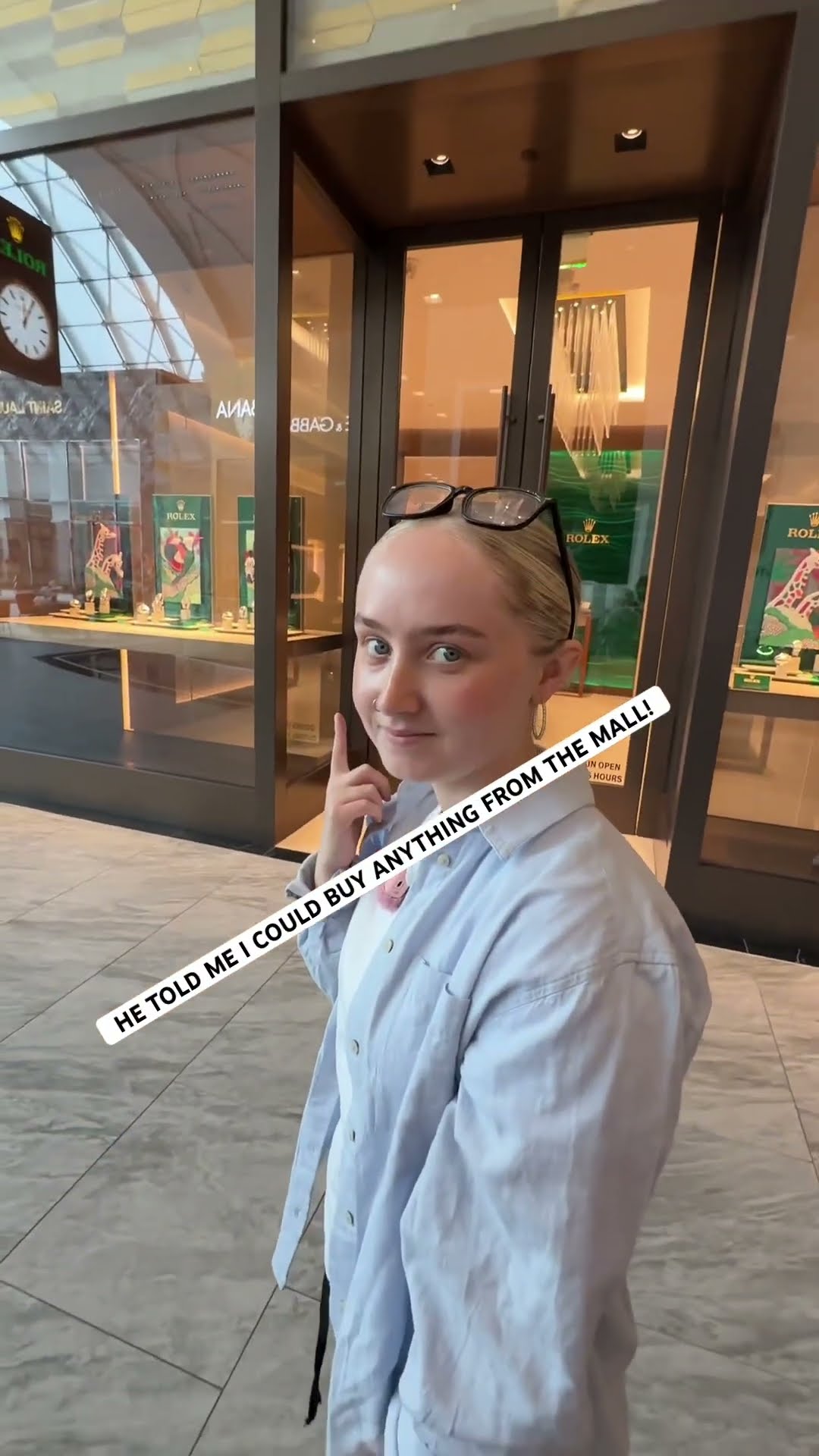 Mega mall spree: buying anything she wants!