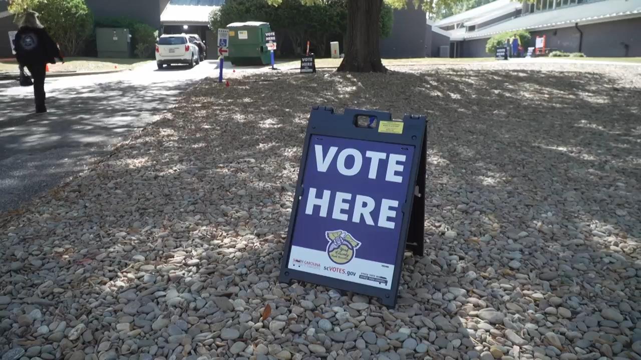 South Carolinians vote early ahead of midterm elections