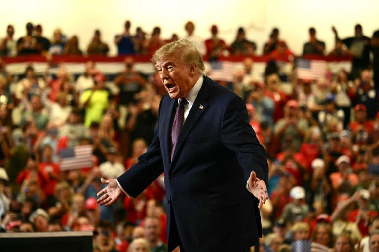 Donald Trump tells tiny crowd 'Ohio was not a successful state' until ...