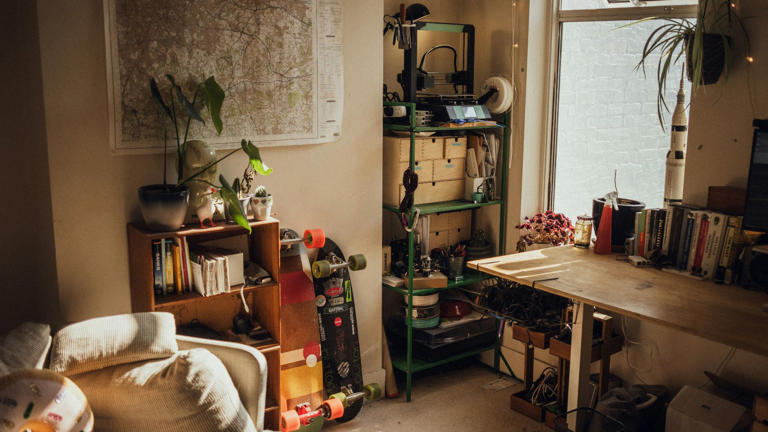 The physical clutter in your home is spiking your cortisol levels