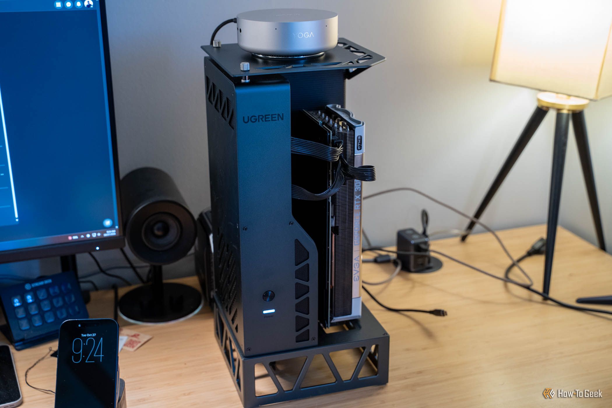 This $500 eGPU dock turns my mini PC into a real gaming PC on demand