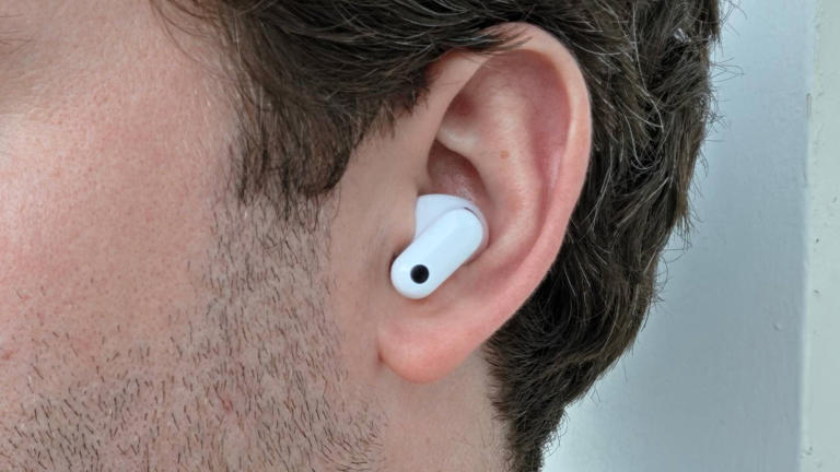 Huawei FreeBuds Neo review: tiny, fun earbuds only let down by their ...