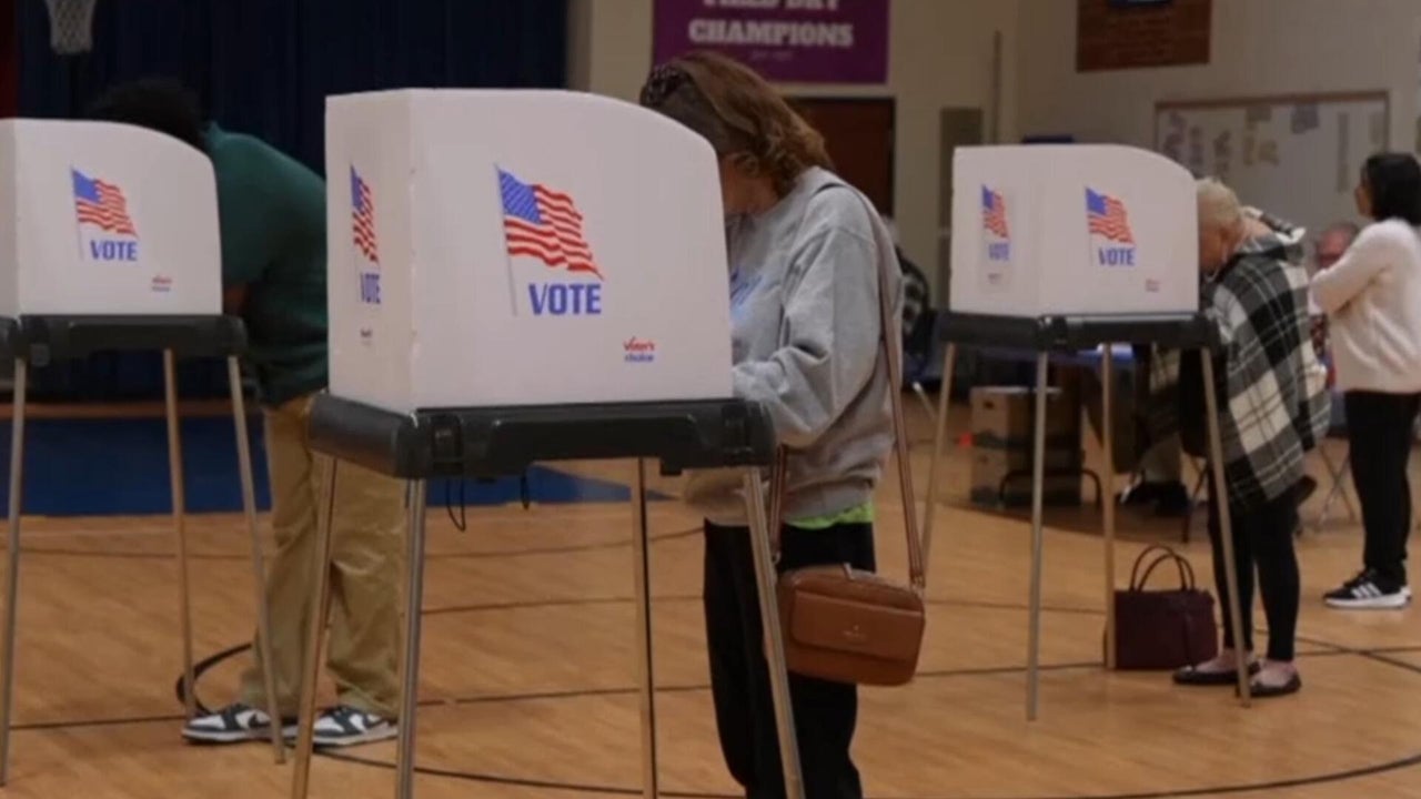 Watch: Voters speak about sense of discouragement ahead of midterms