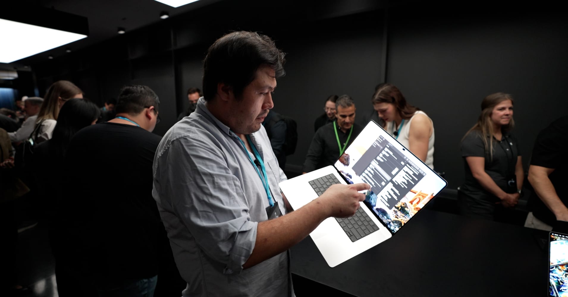 Apple's new touchscreen MacBook Pro — first impressions